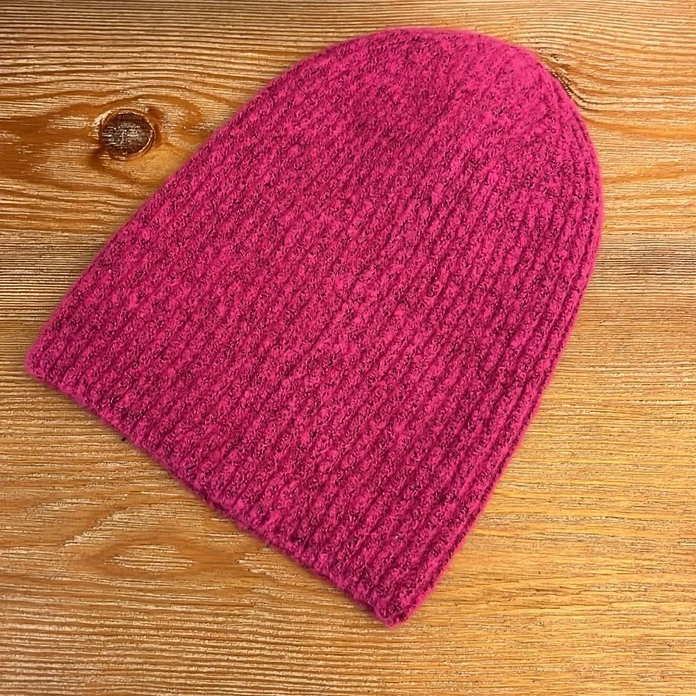 OPEN EDIT Marled Beanie Pink / Black Combo - NWOT -OS